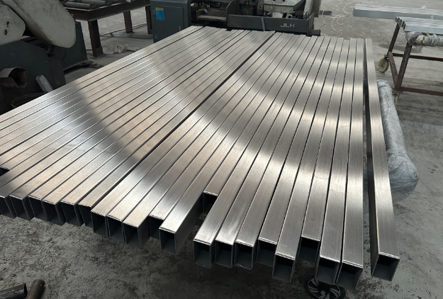 白山不锈钢方管